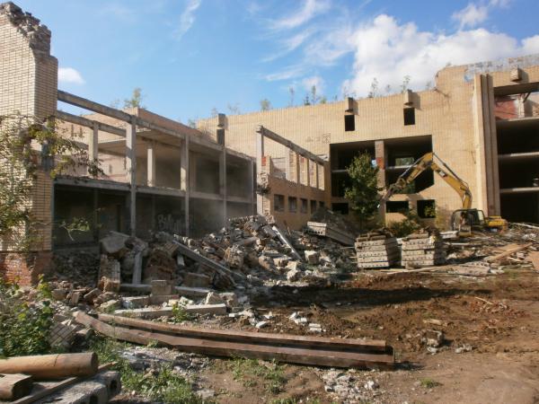 Куплю здание,      недострои,      дома,      ангары,      дороги,      заводы под разбор — фото 2